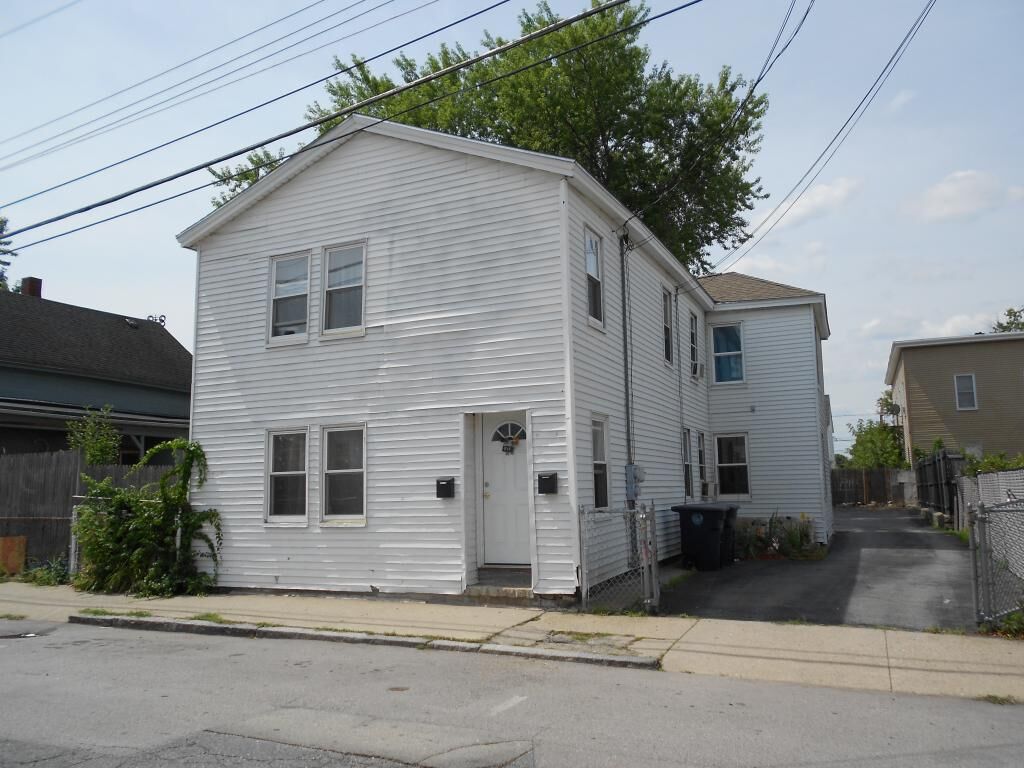 Property Photo:  23 Ash St.  NH 03060 
