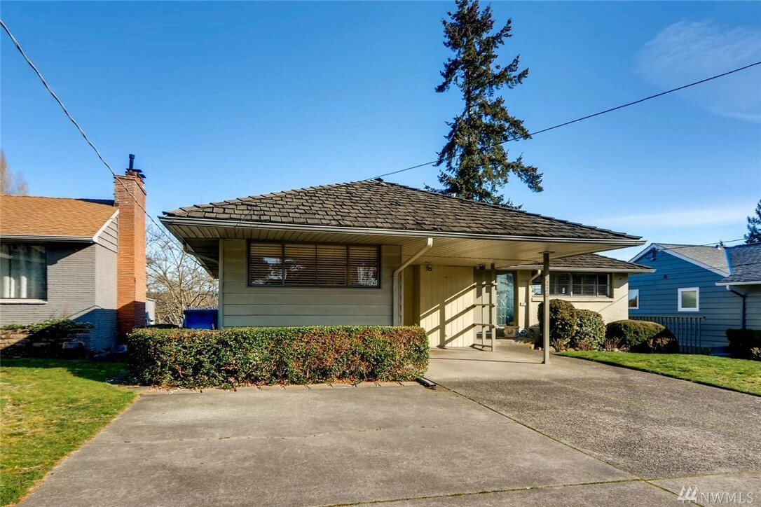 Property Photo:  7220 Seward Park Ave S  WA 98118 