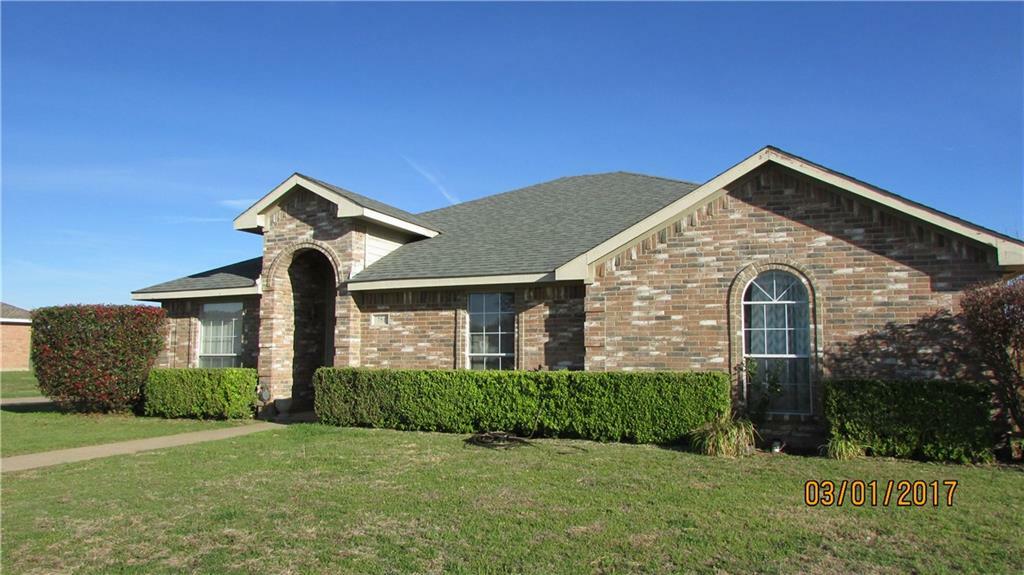 Property Photo:  751 S Ridge Drive  TX 76065 