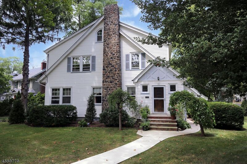 Property Photo:  55 Burnett Terrace  NJ 07040 