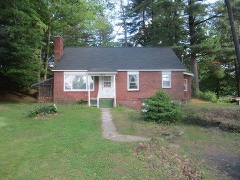 2952 W Lydius Street  Guilderland NY 12303 photo