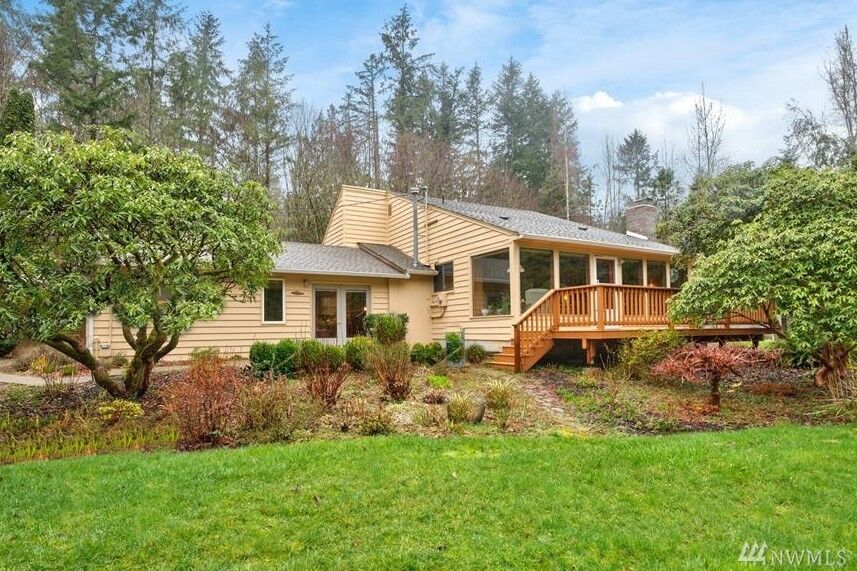 Property Photo: 8615 92nd St NW WA 98332