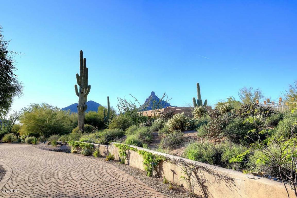 Property Photo:  10719 E Desert Willow Drive  AZ 85255 