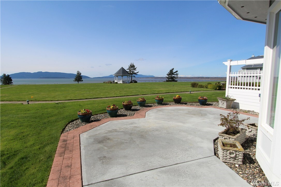 Property Photo:  909 Marine Dr 114  WA 98225 