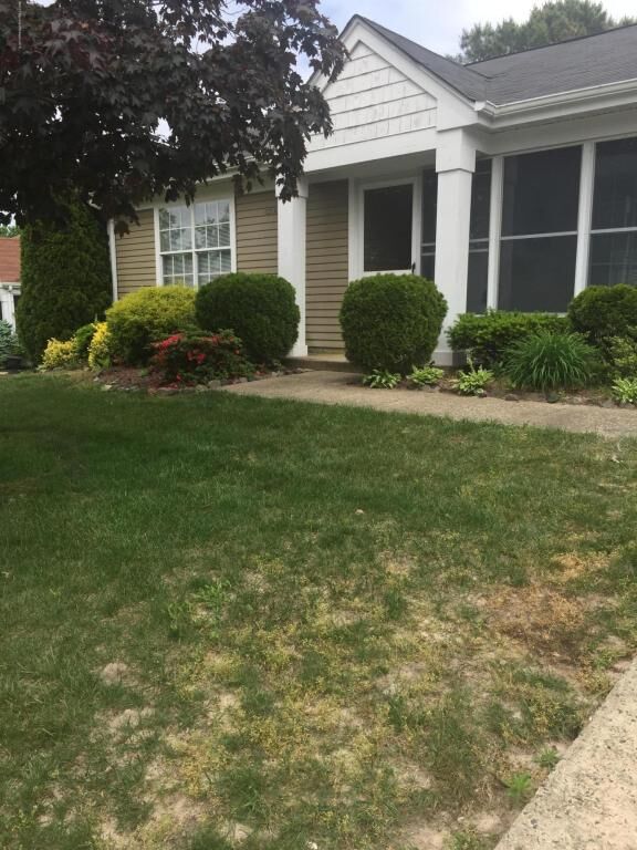 Property Photo:  1131 Thornbury Lane  NJ 08759 