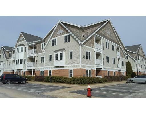 Property Photo: 200 Chickering Rd 102B MA 01845