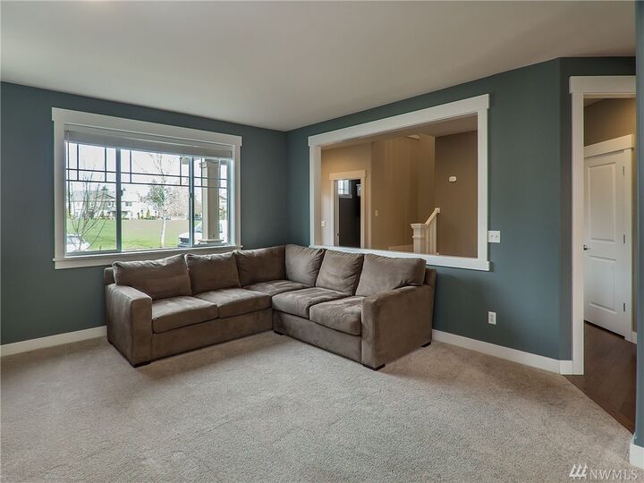 Property Photo:  13910 N Pointe Cir  WA 98012 
