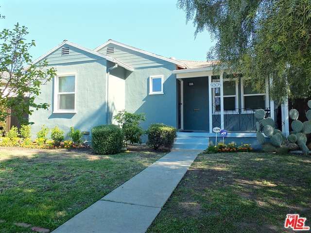 Property Photo: 9305 Kincardine Ave CA 90034