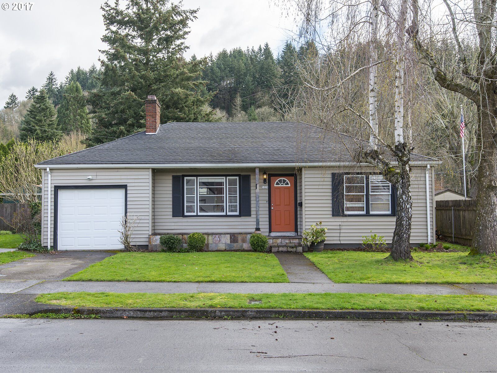 Property Photo:  3228 NE 88th Ave  OR 97220 
