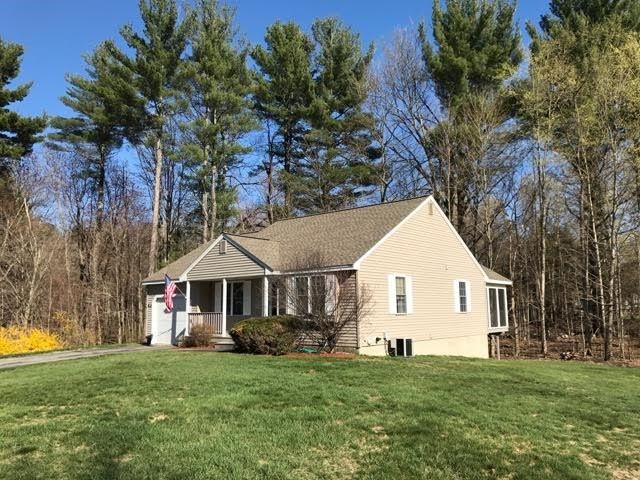 Property Photo:  17 Saint John Lane A  NH 03841 