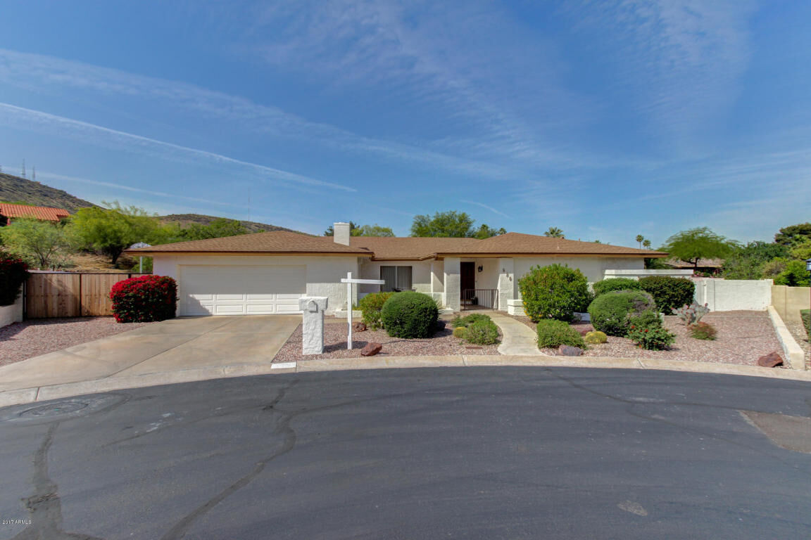 Property Photo:  529 W Wood Drive  AZ 85029 