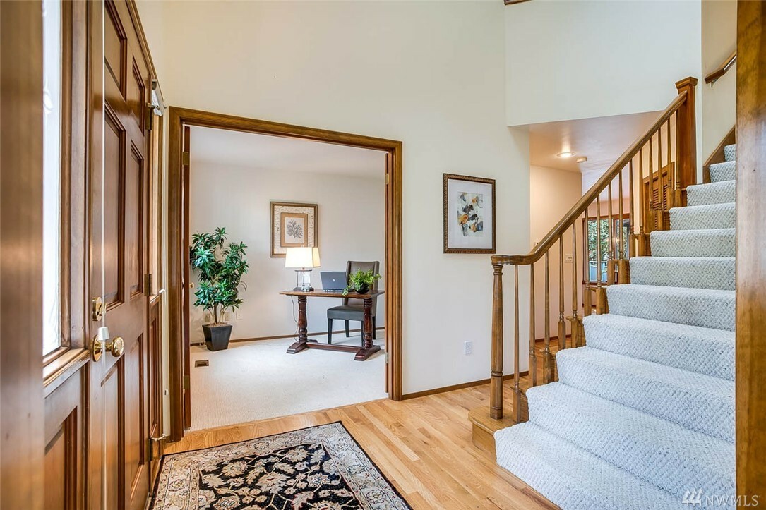 Property Photo: 4357 239th Place SE WA 98029
