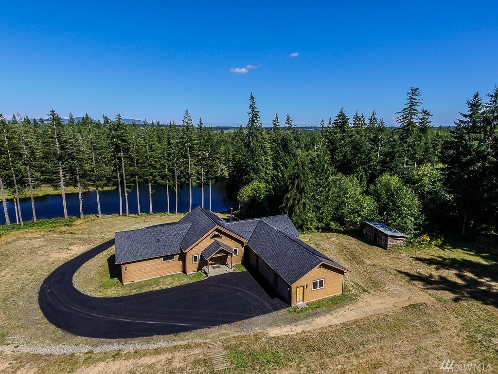 Property Photo: 23540 W Ludvick Lake Dr WA 98380