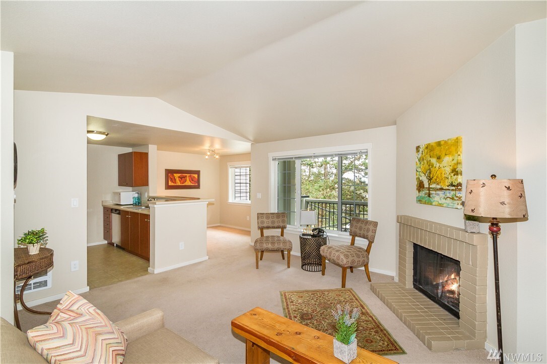 Property Photo:  12404 E Gibson D-205  WA 98204 