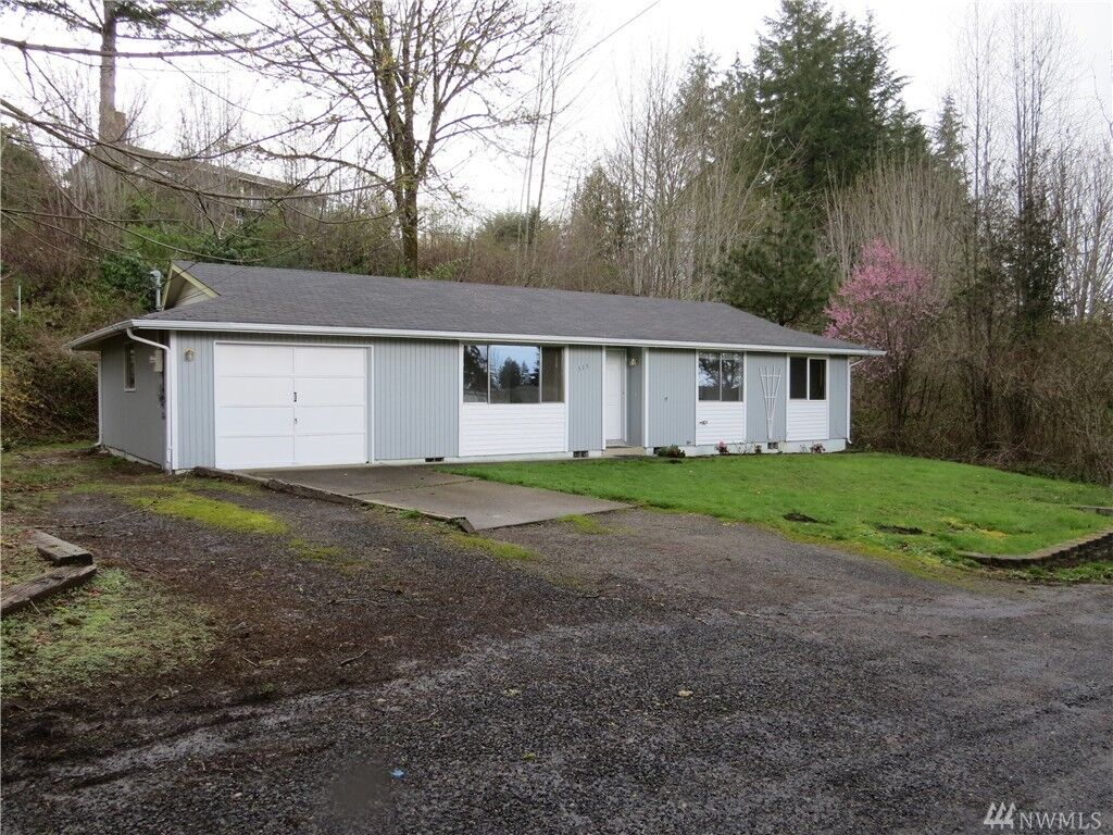 Property Photo:  515 Holly Dr  WA 98584 
