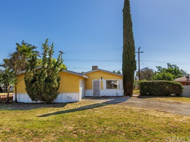 Property Photo:  5581 Cleta Drive  CA 92505 