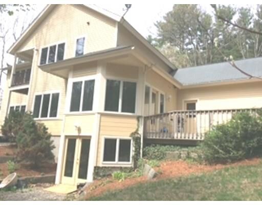 Property Photo:  38 Smallwood Cir  MA 01505 
