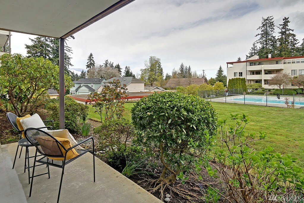 Property Photo:  8516 196th St SW 114  WA 98026 