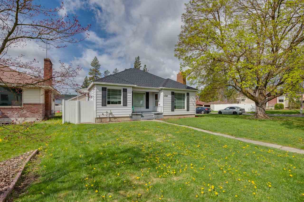 Property Photo:  3125 N Sheridan Ct  WA 99205 