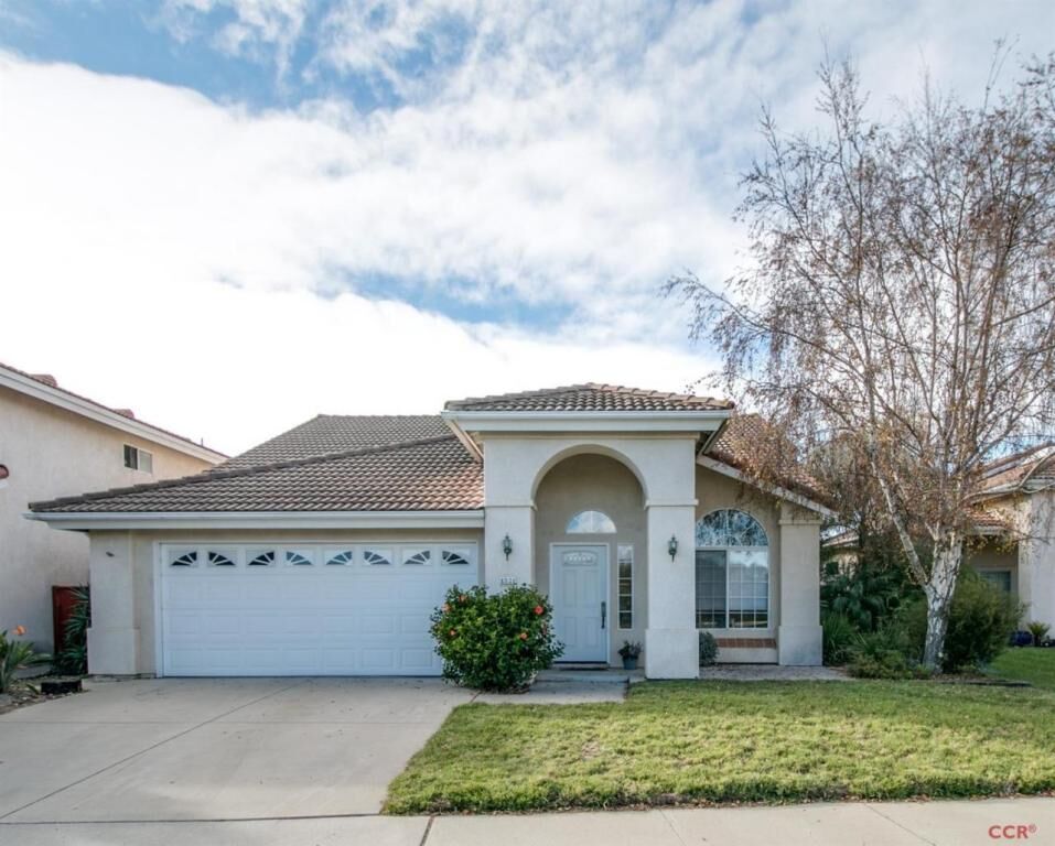 Property Photo:  1321 Westbrook Drive  CA 93436 