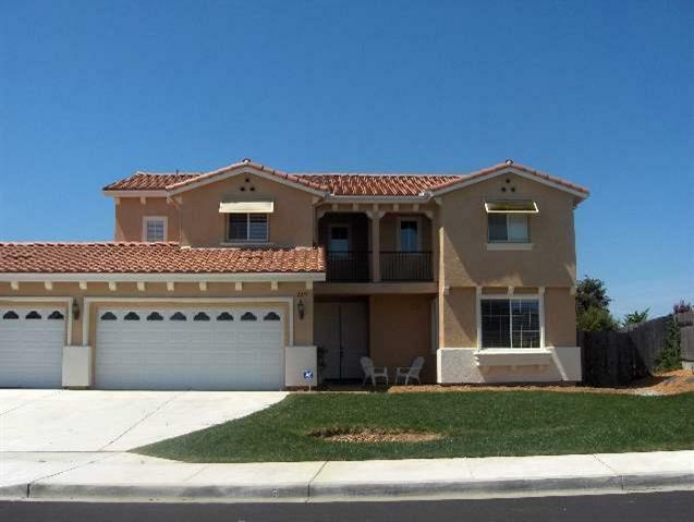 Property Photo:  2217 Carrizo  CA 93436 