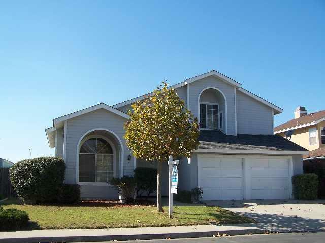 Property Photo:  1345 Marigold Way  CA 93436 