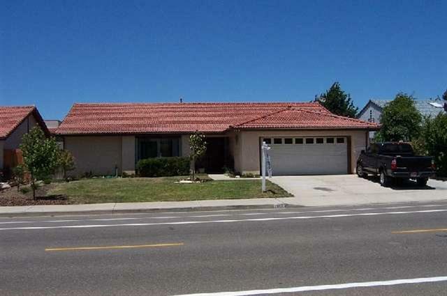 Property Photo:  1313 E Cypress Avenue  CA 93436 