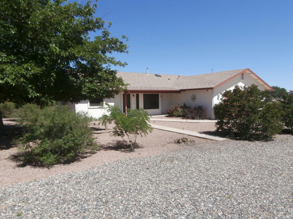 Property Photo:  975 S 10th St  AZ 86326 