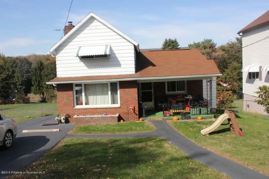 Property Photo:  550 3rd Street  PA 18434 