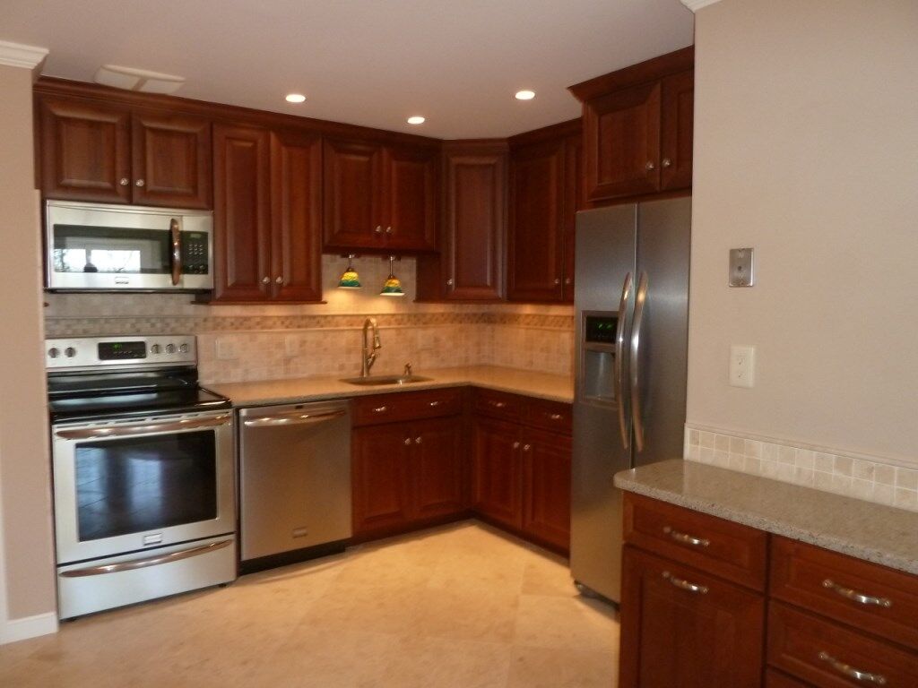 Property Photo:  1 Oak Hill Lane 122  NH 03062 