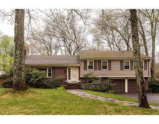 Property Photo: 76 Wellesley Rd MA 02478
