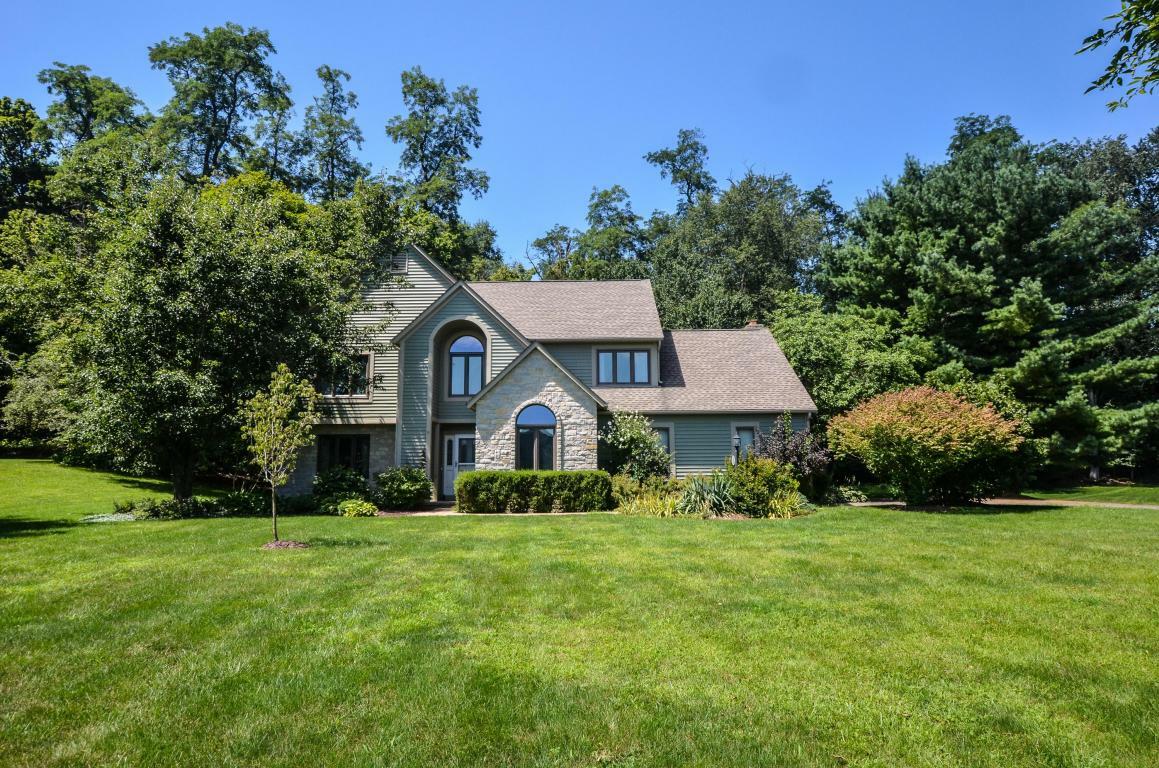 Property Photo: 123 Glyn Tawel Drive OH 43023