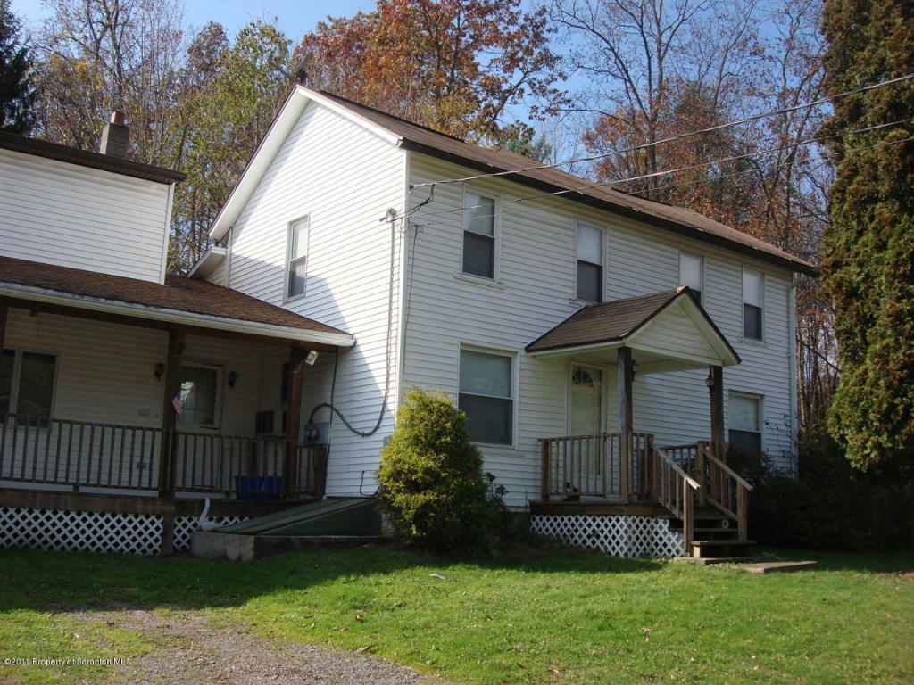 Property Photo:  2929 Lower Demunds Road  PA 18612 