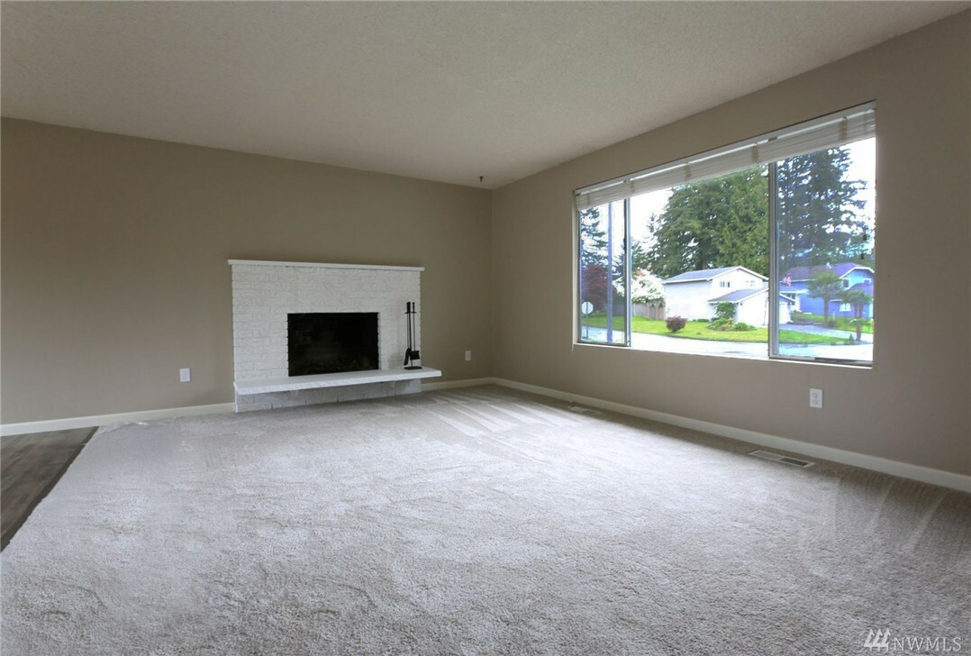 Property Photo: 17408 Valley Circle Dr WA 98012