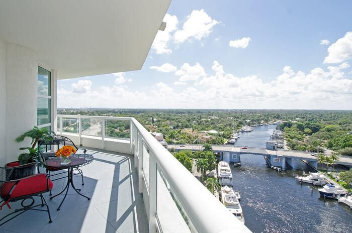 Property Photo:  401 SW 4th Avenue 1504  FL 33315 