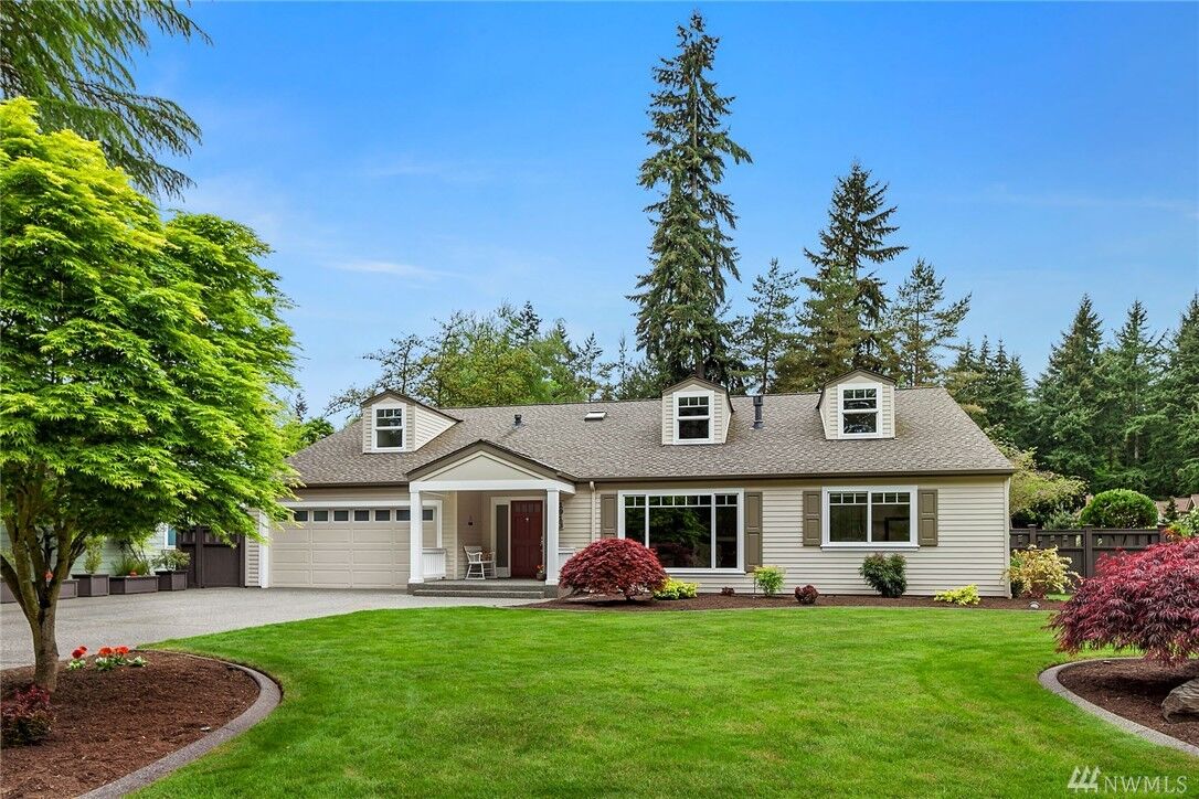 Property Photo:  1913 161st Avenue NE  WA 98008 