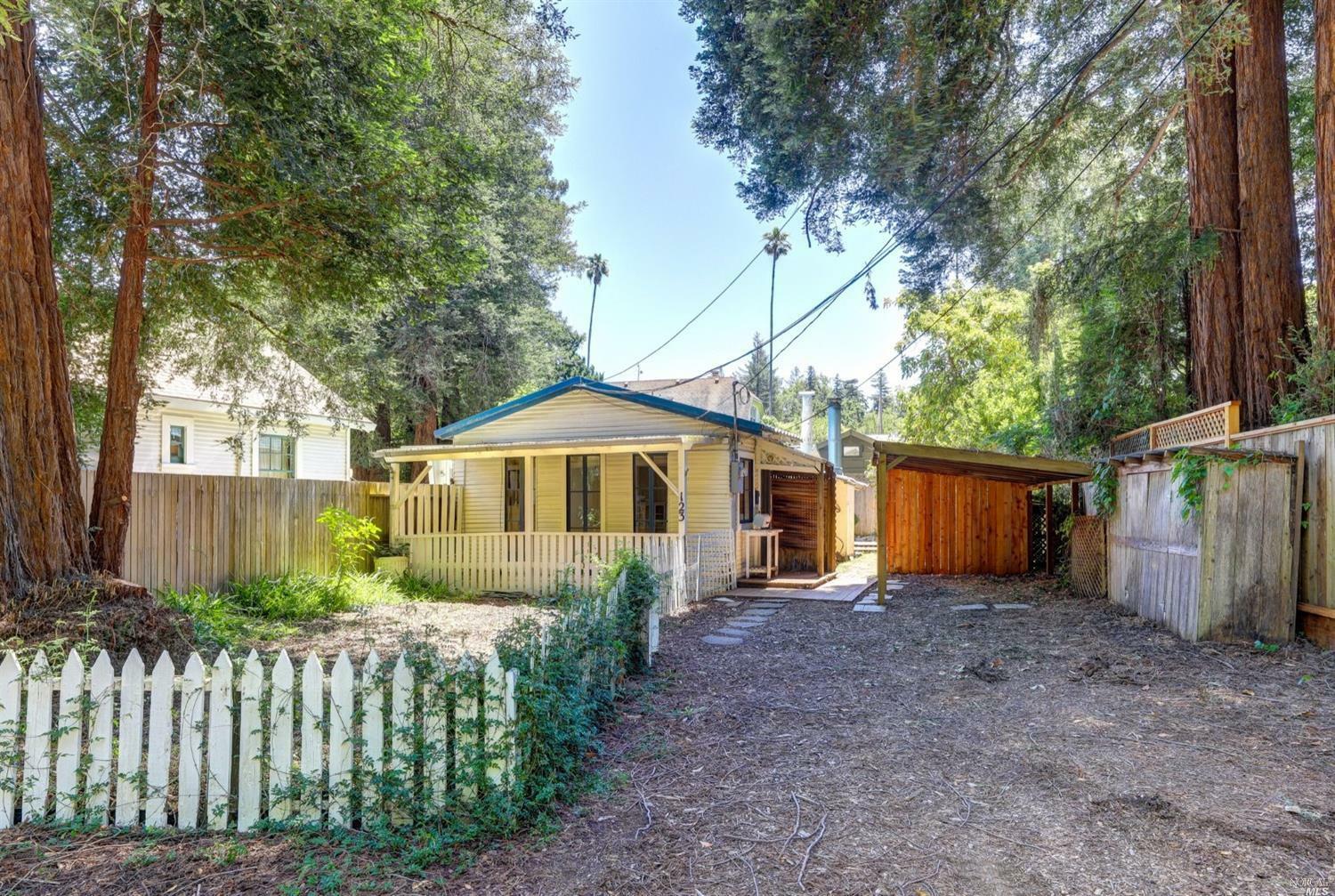 Property Photo:  123 William Avenue  CA 94939 