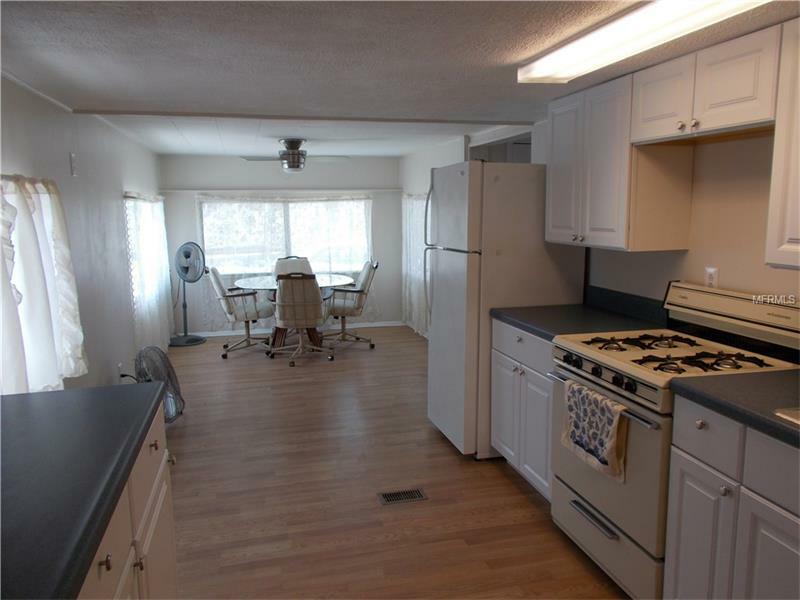 Property Photo:  6509 Kansas Street  FL 34207 