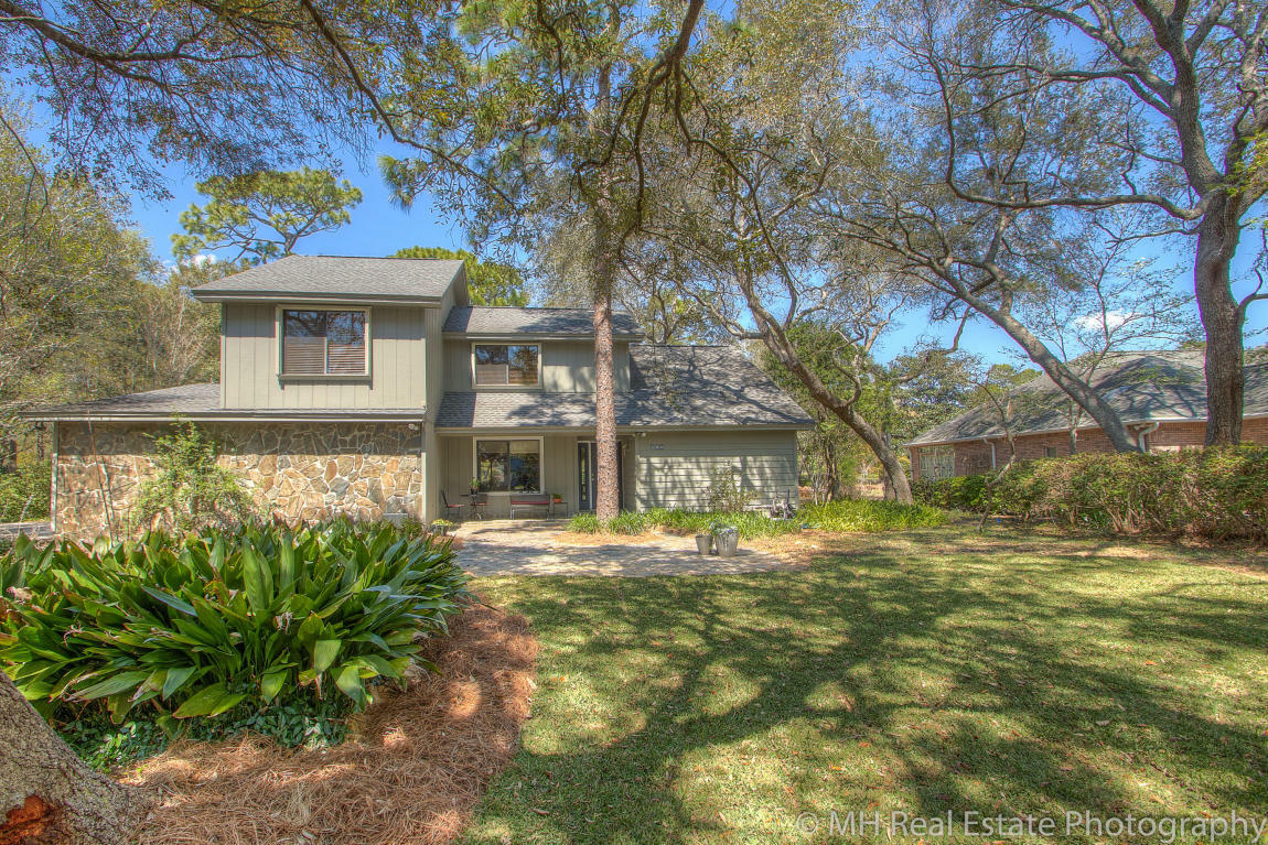 Property Photo:  206 Ruckel Drive  FL 32578 