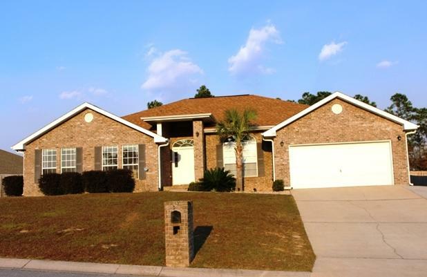 Property Photo:  122 Strike Eagle Drive  FL 32536 