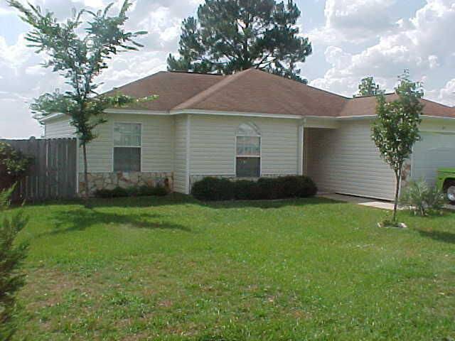Property Photo:  117 Oak Terrace Drive  FL 32539 
