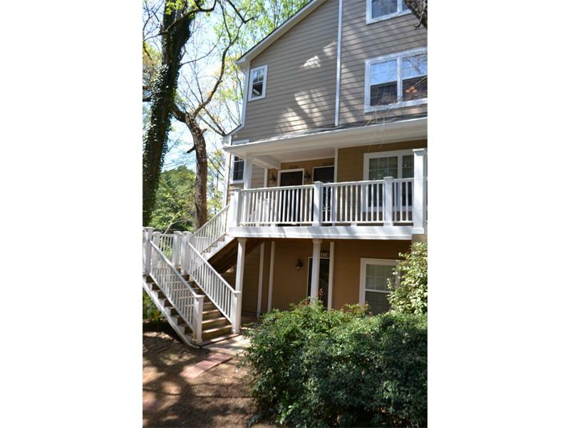 Property Photo: 2220 River Heights Court SE 2220 30067