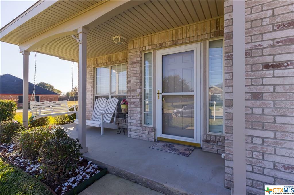 Property Photo: 112 Billy The Kid TX 76559