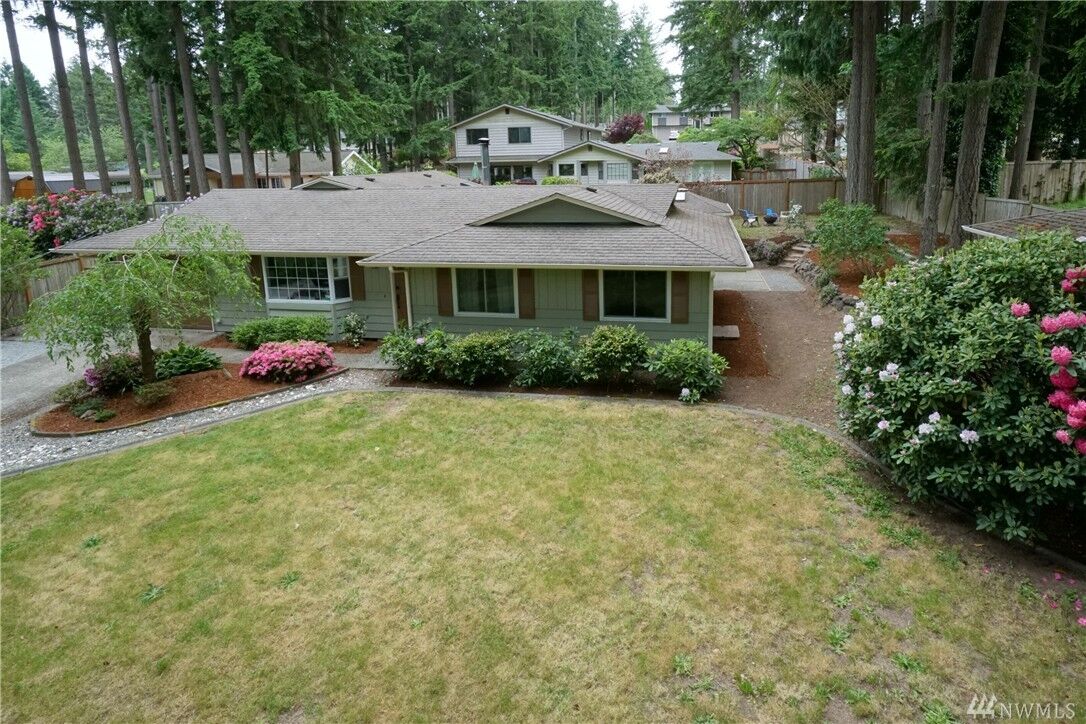 Property Photo:  3414 70th Ave NW  WA 98335 