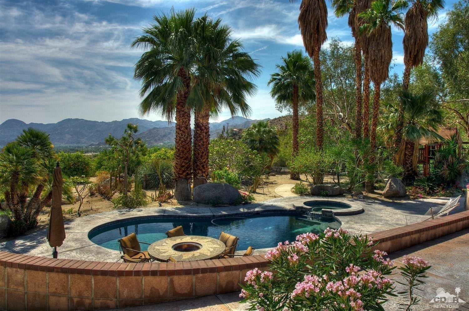 Property Photo:  49080 Sondgroth Court  CA 92260 