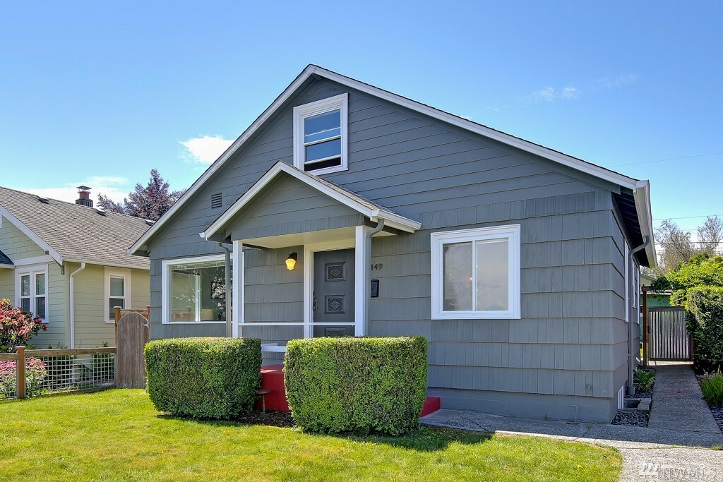 Property Photo:  7149 30th Ave SW  WA 98126 