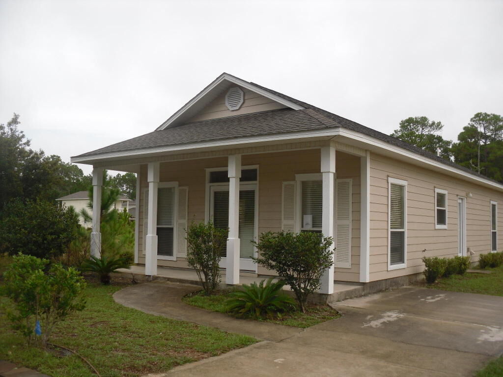 Property Photo: 1617 Indian Woman Road FL 32459