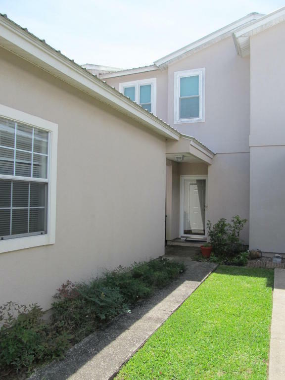 Property Photo:  2719 Bay Club Drive  FL 32566 