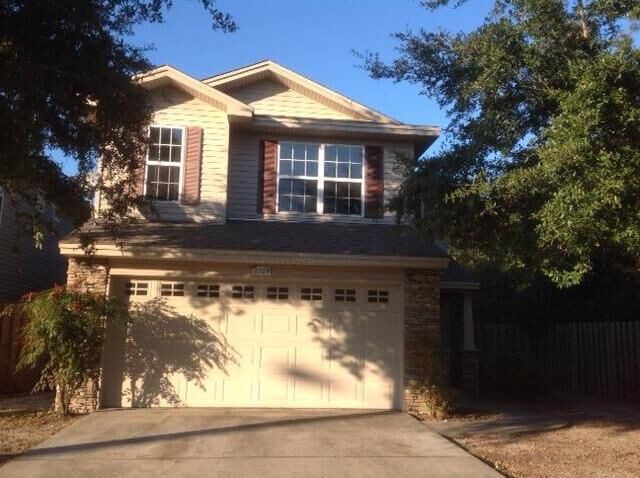 Property Photo:  2809 Red Plum Ct.  FL 32579