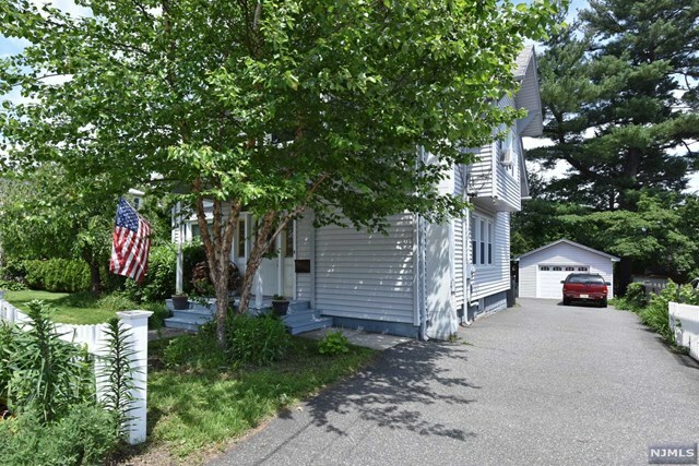 Property Photo:  911 Broadway  NJ 07648 